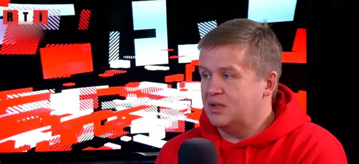 В Украине разоблачили лже-журналиста, который незаконно использовал символику и адрес Киевского горсовета