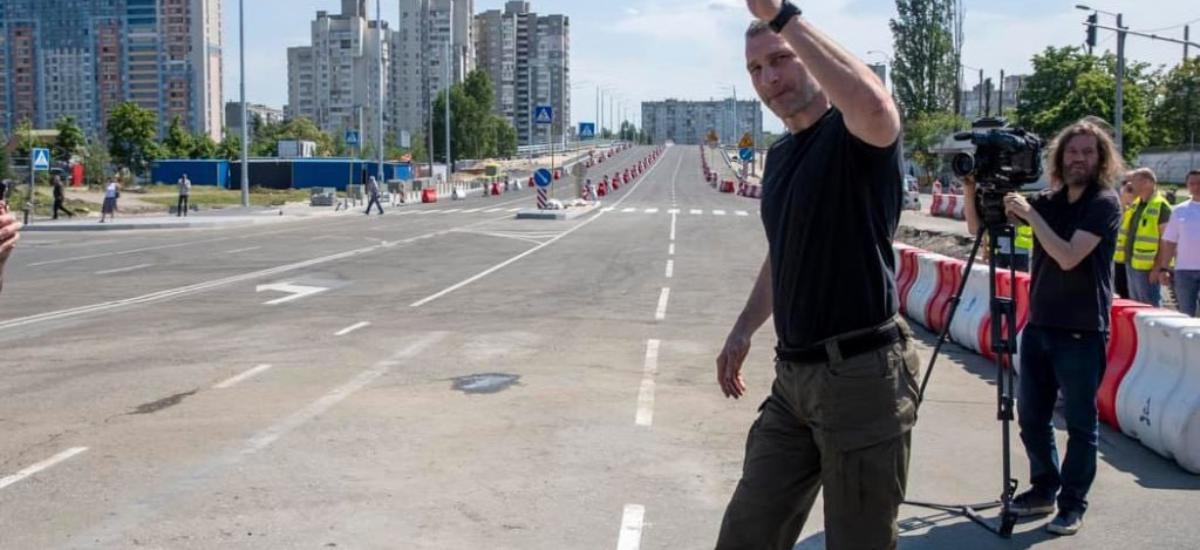 Проїзд у 3,75 раза дорожче, а затори ті самі: підсумки інфраструктурних витрат Києва за 9 місяців 2026 року
