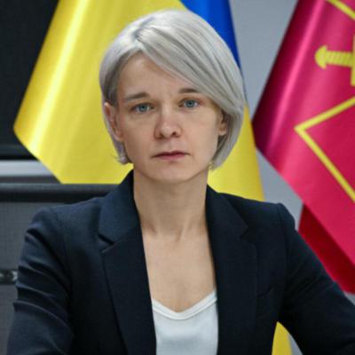 Марина Безрукова, при доходах у 11,6 млн гривень, отримала соціальну допомогу