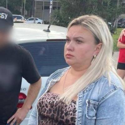 💰 Комуналка за кеш: СБУ накрила на гарячому Марину Радову та директора «Бессарабського ринку». Алкогольні вечірки, “подружки” і куми — фірмовий стиль КМДА